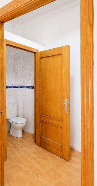 Local comercial en alquiler en Barrio de Zaidín en Granada