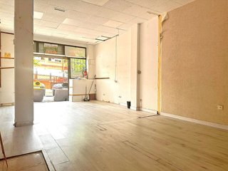 Local comercial en alquiler en Santa Bárbara - La Zaporra en San Sebastián de los Reyes