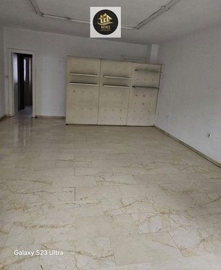 Local comercial en venta en Renfe - Bulevar 1º y 2º Fase en Jaén