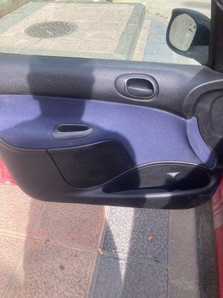Peugeot 206 2000