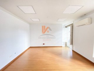 Piso en venta en Casco Histórico en Santiago de Compostela