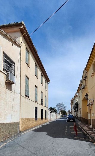 Terreno en venta en Zubia (La)