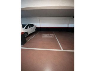 Garaje en venta en Txagorritxu - El Pilar en Vitoria-Gasteiz
