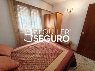 Piso en alquiler en San Blas - Santo Domigo en Alicante