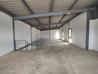 Nave industrial en venta en Bollullos de la Mitación