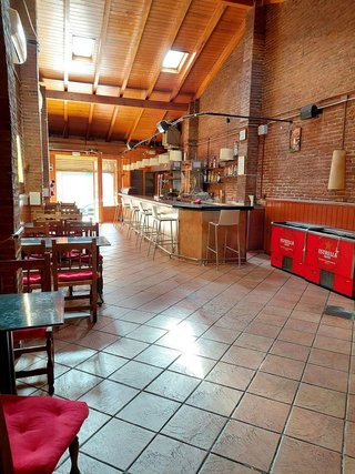Bar en alquiler en Centre en Prat de Llobregat, El