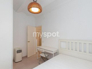 Piso en alquiler en El Raval en Barcelona