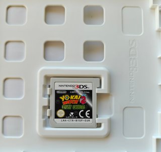 Yo-kai Watch 2: Fantasqueletos 3DS