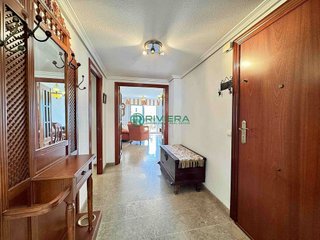 Piso en venta en Playamar en Torremolinos