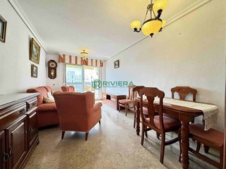 Piso en venta en Playamar en Torremolinos