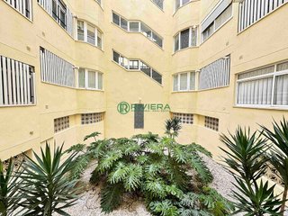 Piso en venta en Playamar en Torremolinos