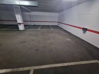 Garaje en alquiler en Montecerrao en Oviedo