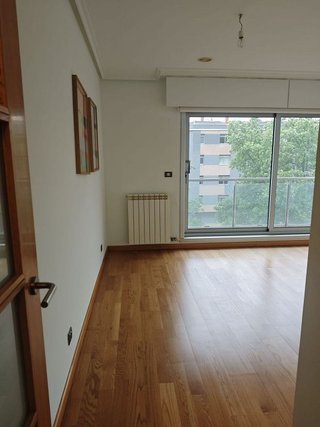 Piso en alquiler en Os Mallos - San Cristóbal en Coruña (A)