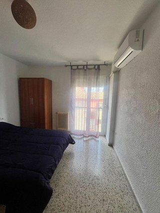Piso en alquiler en Polígono Cartuja – La Paz en Granada