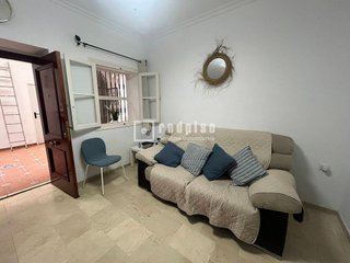 Piso en alquiler en La Caleta - La Viña en Cádiz