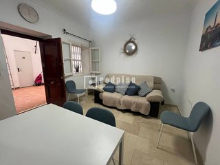 Piso en alquiler en La Caleta - La Viña en Cádiz