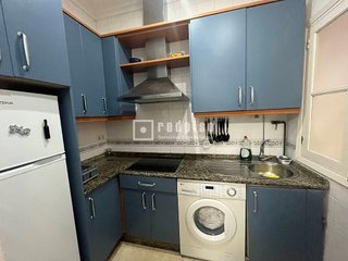 Piso en alquiler en La Caleta - La Viña en Cádiz