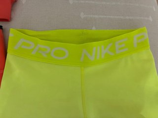 Conjunto deportivo Nike Air mujer (top + leggings)