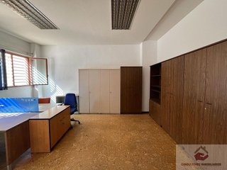 Oficina en alquiler en Doctor Cerrada en Zaragoza