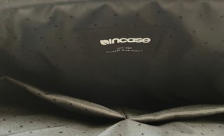 Funda Incase Facet Sleeve 13 Gris