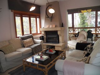 Chalet en alquiler en Miraflores de la Sierra