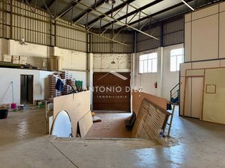 Nave industrial en venta en Aspe