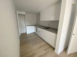 Piso en alquiler en Nueva Andalucía centro en Marbella