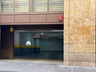 Garaje en venta en Centro en Salamanca