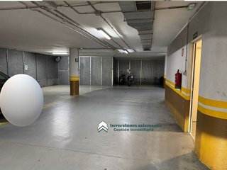 Garaje en venta en Centro en Salamanca