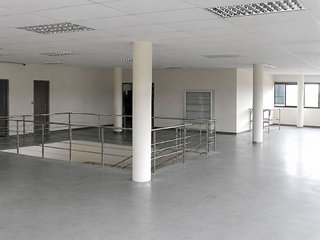 Nave industrial en alquiler en Dueñas