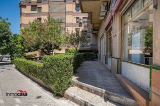 Local comercial en venta en Barrio de Zaidín en Granada