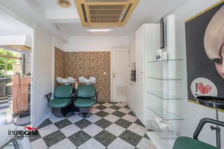 Local comercial en venta en Barrio de Zaidín en Granada