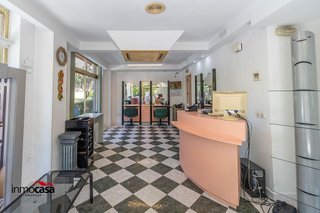 Local comercial en venta en Barrio de Zaidín en Granada