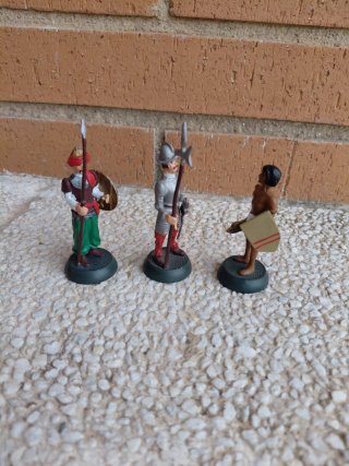 Figuras de plomo militares