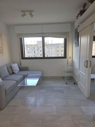 Piso en alquiler en La Buhaira en Sevilla