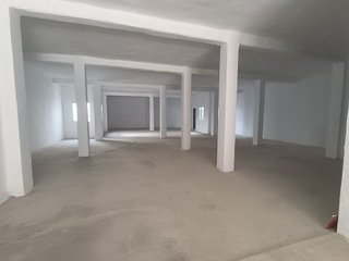 Local comercial en venta en Benetússer