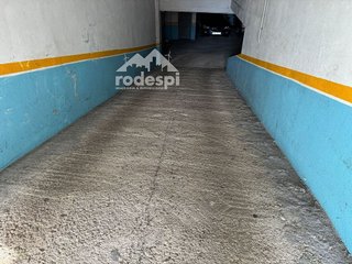 Garaje en alquiler en Cañiza (A)