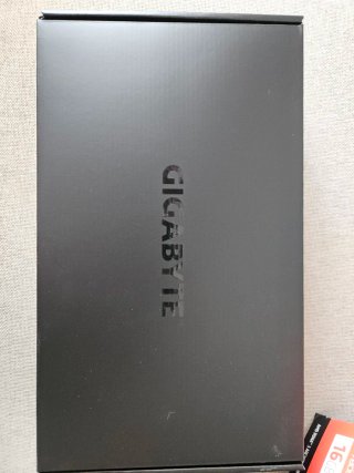 Gigabyte RX 7800 XT Tarjeta Gráfica
