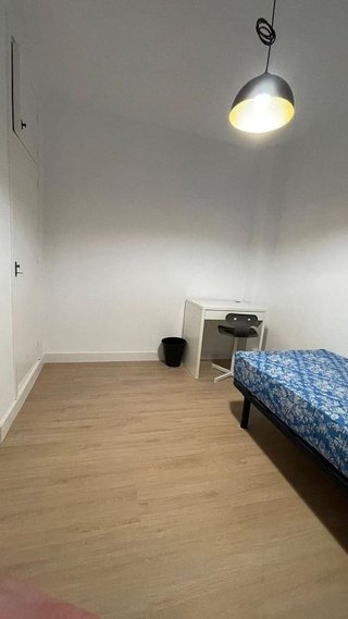 Piso en alquiler en Gamarra - La Trinidad en Málaga