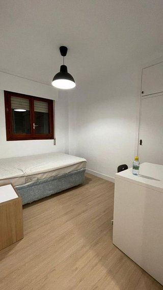 Piso en alquiler en Gamarra - La Trinidad en Málaga