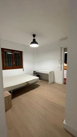 Piso en alquiler en Gamarra - La Trinidad en Málaga