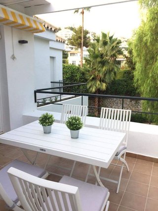 Ático en alquiler en Los Naranjos - Las Brisas en Marbella