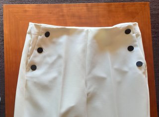 Pantalón Mango blanco talla 44