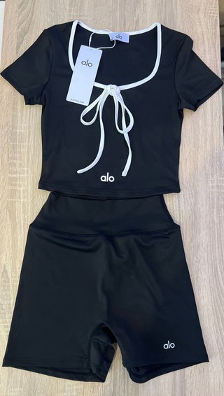 Conjunto Alo Top Corto y Short Negro
