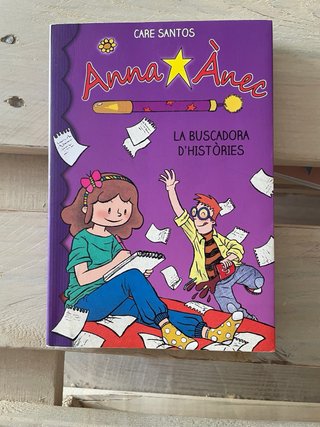 La buscadora d'històries i d’altres