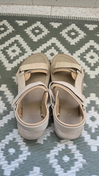 Sandalias Beige Hombre