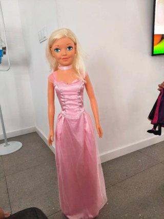 Muñeca Grande Princesa Rosa