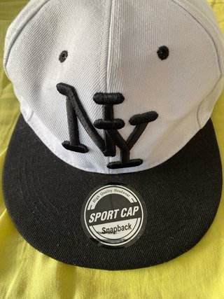 Gorra NY Negra y Blanca