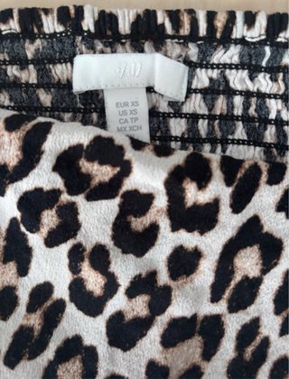 Top estampado leopardo con tirantes