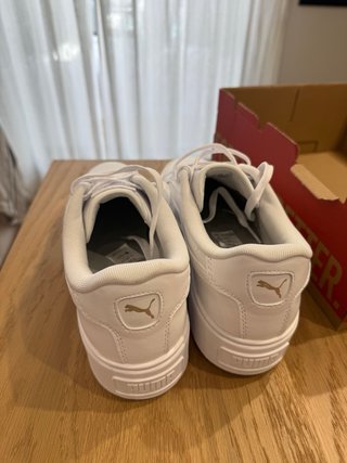 Zapatillas Puma plataforma talla 40